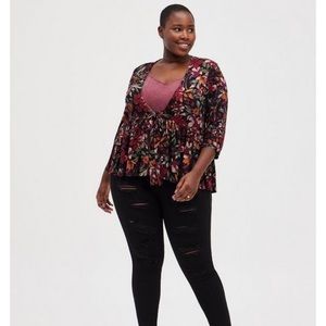 TORRID FLORAL KNIT BABY DOLL "JACKET" SIZE 4 NWT